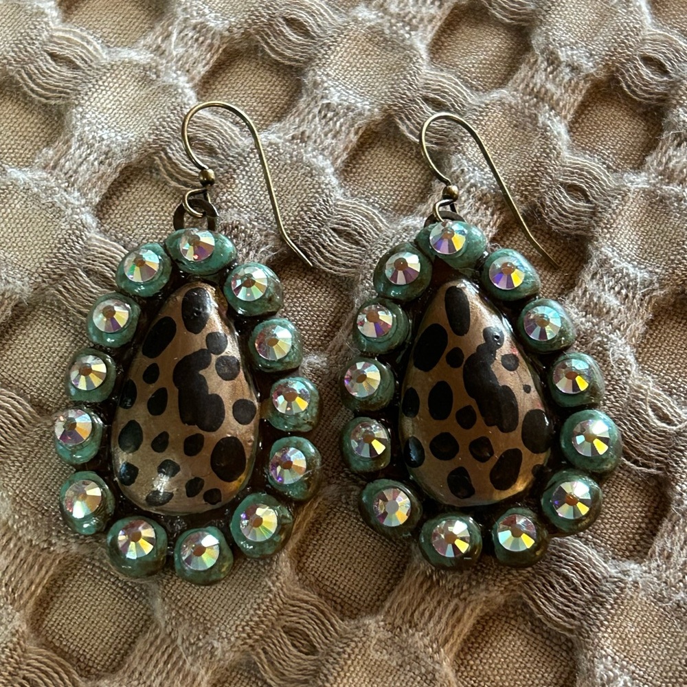 Same Spirit earrings